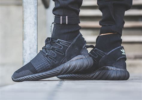 tubular doom primeknit